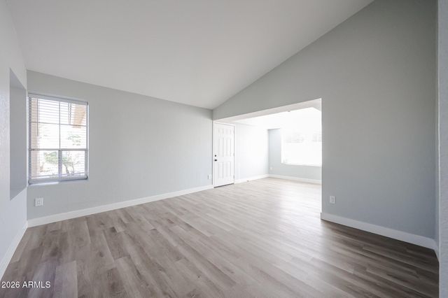 3951 E WALTANN Lane, Phoenix, AZ 85032