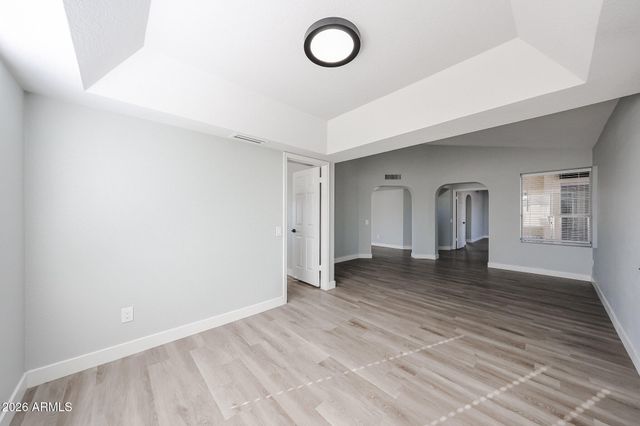 3951 E WALTANN Lane, Phoenix, AZ 85032