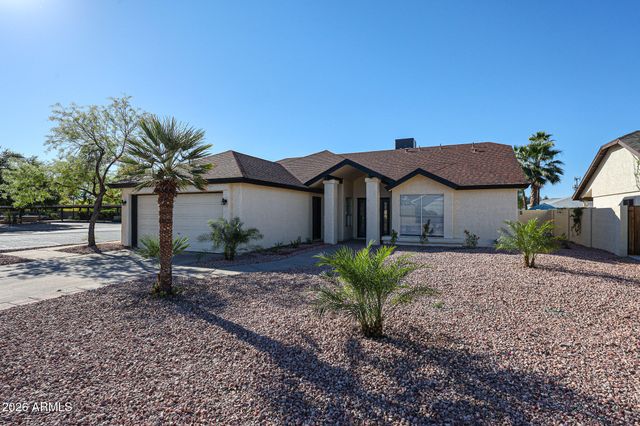 3951 E WALTANN Lane, Phoenix, AZ 85032