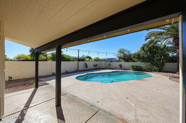 3951 E WALTANN Lane, Phoenix, AZ 85032