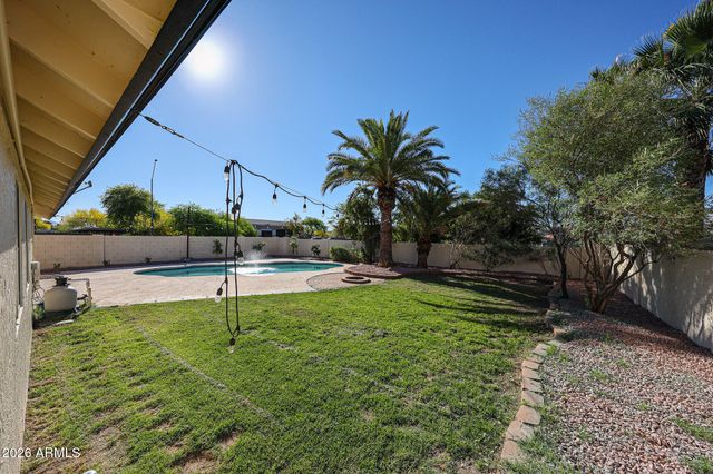 3951 E WALTANN Lane, Phoenix, AZ 85032