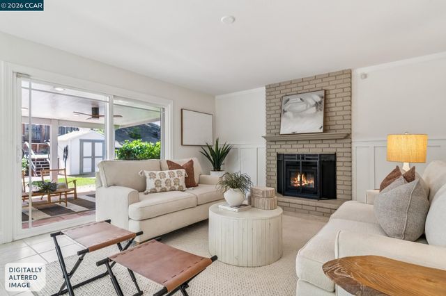 152 Regency Dr, Clayton, CA 94517