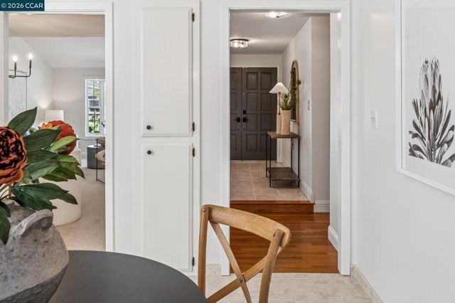 152 Regency Dr, Clayton, CA 94517