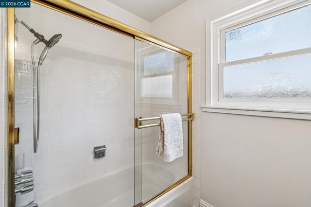 152 Regency Dr, Clayton, CA 94517