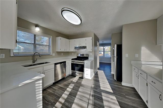 4440 Coventry NE Court, Roswell, GA 30075