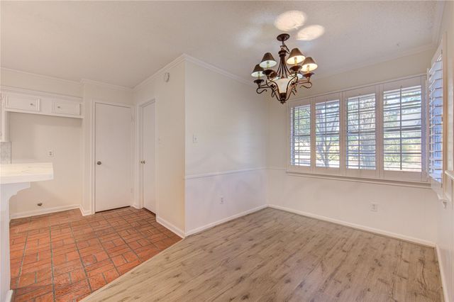 5810 Boyce Springs Drive, Houston, TX 77066