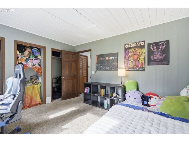 6337 Se BROWNLEE Rd, Milwaukie, OR 97267