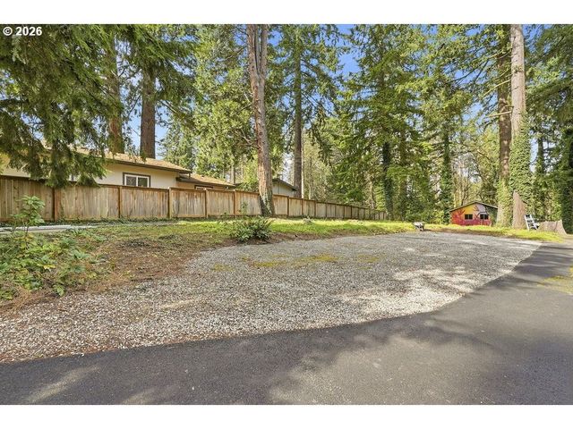 6337 Se BROWNLEE Rd, Milwaukie, OR 97267