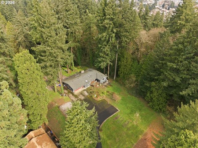 6337 Se BROWNLEE Rd, Milwaukie, OR 97267