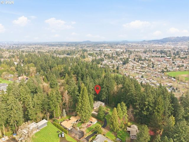 6337 Se BROWNLEE Rd, Milwaukie, OR 97267