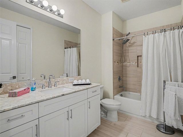 5508 TITLE ROW DRIVE, Bradenton, FL 34210