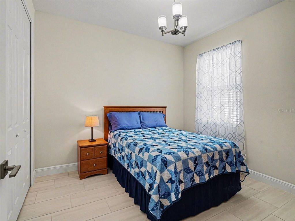 Image 11 of property listing at 5508 TITLE ROW DRIVE, Bradenton, FL 34210