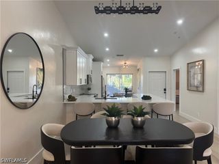 7645 Arbor Lakes CT 2324, Naples, FL 34112