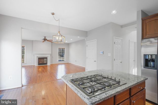 99 CRESTWOOD LN, Stafford, VA 22554