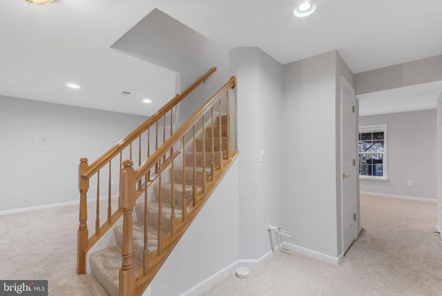 99 CRESTWOOD LN, Stafford, VA 22554