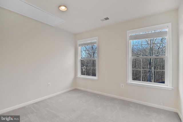 99 CRESTWOOD LN, Stafford, VA 22554