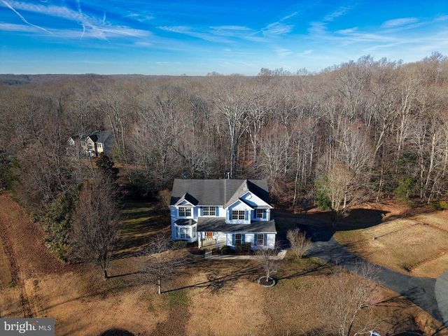 99 CRESTWOOD LN, Stafford, VA 22554