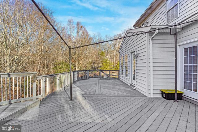 99 CRESTWOOD LN, Stafford, VA 22554