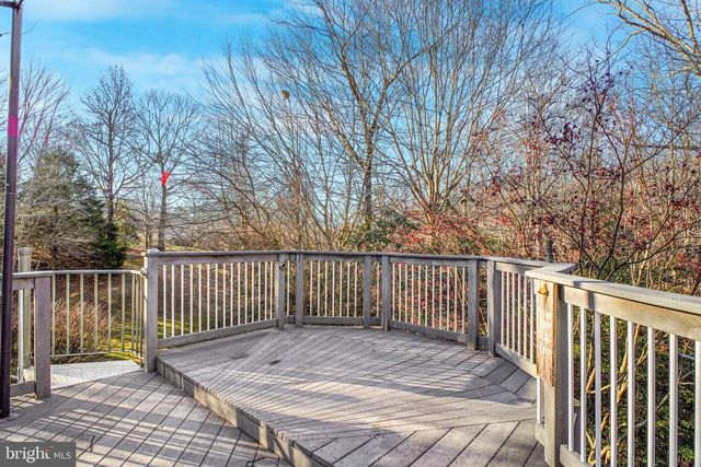 99 CRESTWOOD LN, Stafford, VA 22554