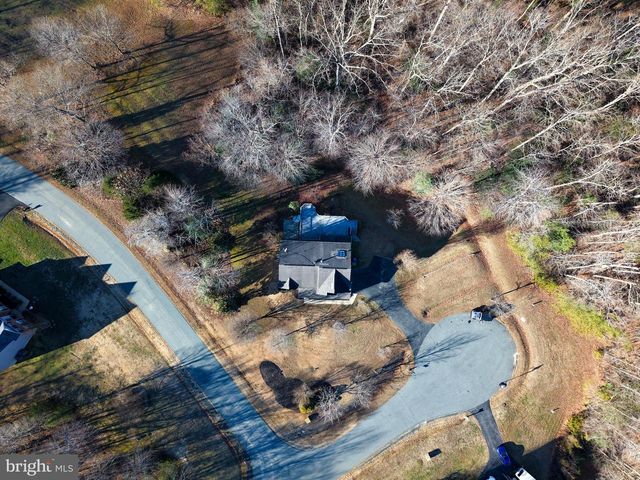 99 CRESTWOOD LN, Stafford, VA 22554