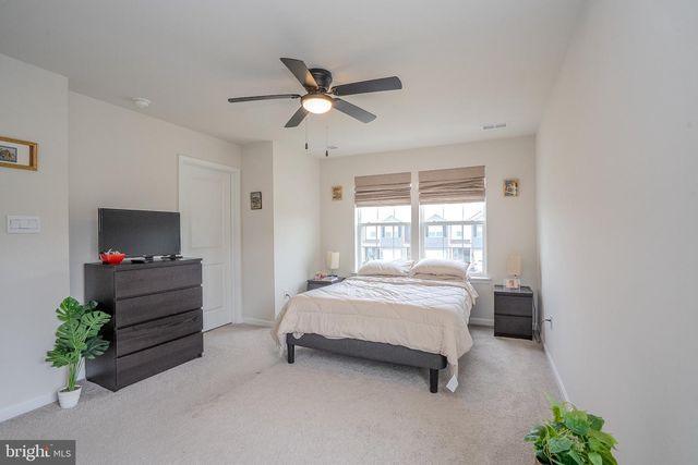 1 ARLOTTA ST, Glassboro, NJ 08028