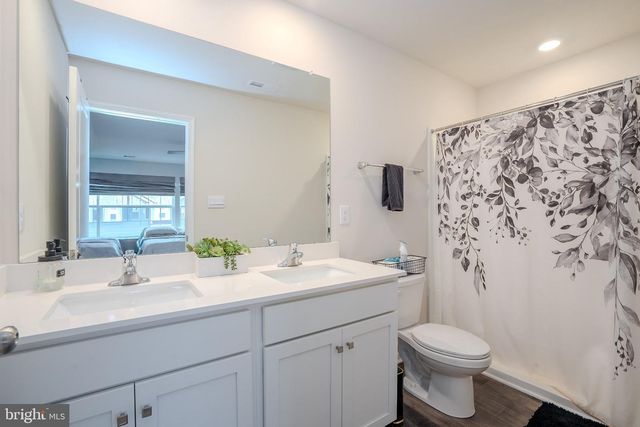 1 ARLOTTA ST, Glassboro, NJ 08028