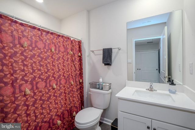 1 ARLOTTA ST, Glassboro, NJ 08028