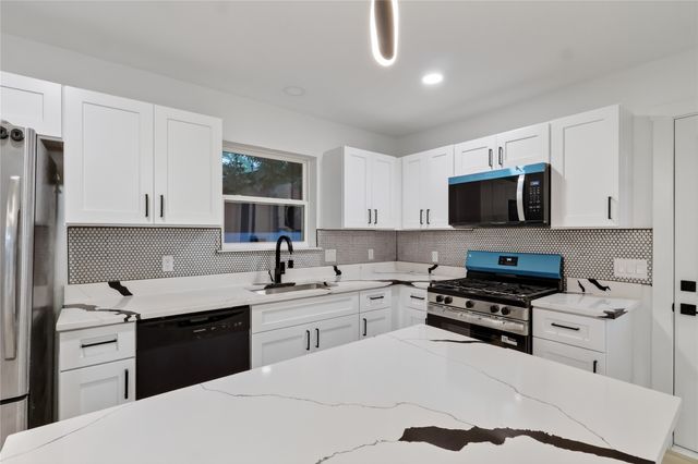835 Glen Arbor Drive, Dallas, TX 75241