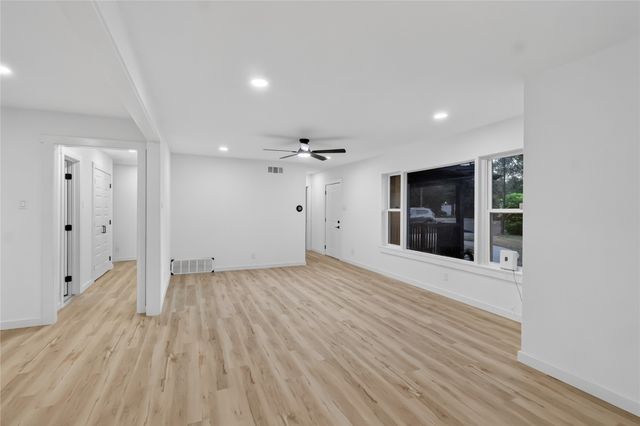 835 Glen Arbor Drive, Dallas, TX 75241