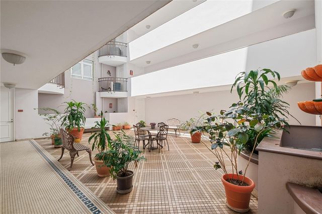 100 JA CORRETJER 204, San Juan, PR 00901