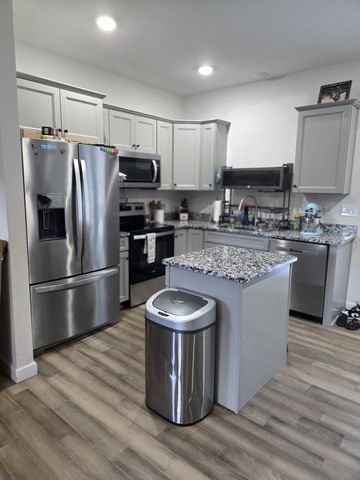 2650 N Hurricane Creek Rd, Mc Ewen, TN 37101