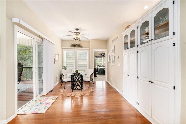 1119 SW Hoke Drive, Lee's Summit, MO 64081