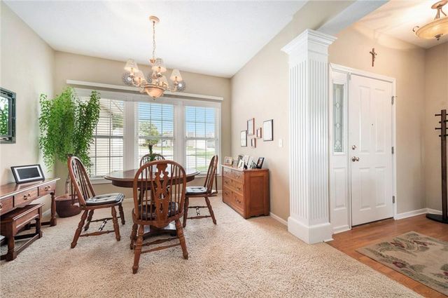 1119 SW Hoke Drive, Lee's Summit, MO 64081