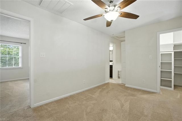 1895 Wildwood DR, Virginia Beach, VA 23454