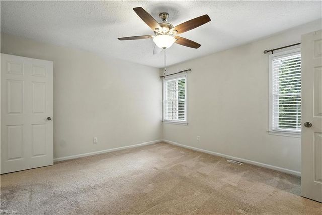 1895 Wildwood DR, Virginia Beach, VA 23454