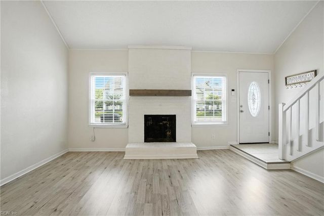 1895 Wildwood DR, Virginia Beach, VA 23454