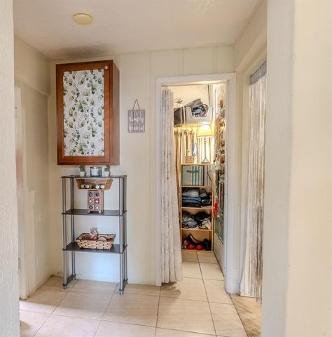 1432 SW 26th Avenue, Fort Lauderdale, FL 33312