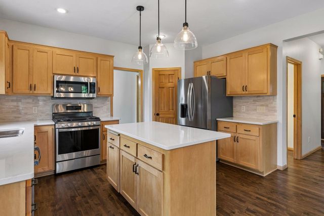 19925 English Court, Farmington, MN 55024