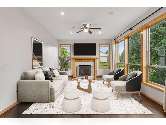 19925 English Court, Farmington, MN 55024