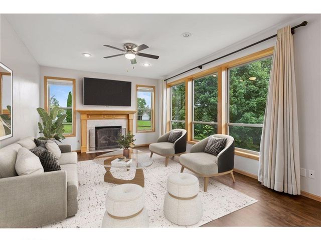19925 English Court, Farmington, MN 55024