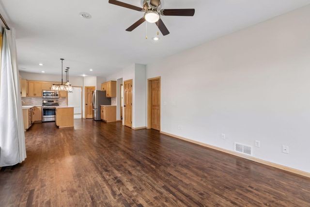 19925 English Court, Farmington, MN 55024
