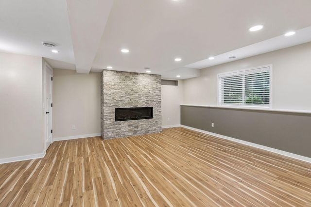 19925 English Court, Farmington, MN 55024