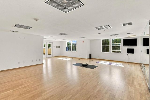 1883 Agnew Road 229, Santa Clara, CA 95054