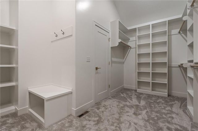 4363 NE Hideaway Drive, Lee's Summit, MO 64064
