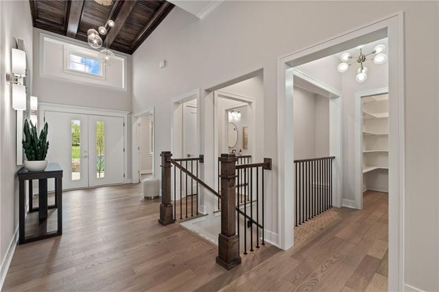 4363 NE Hideaway Drive, Lee's Summit, MO 64064
