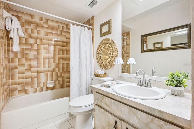 3095 BRIDGEHAMPTON LANE, Orlando, FL 32812