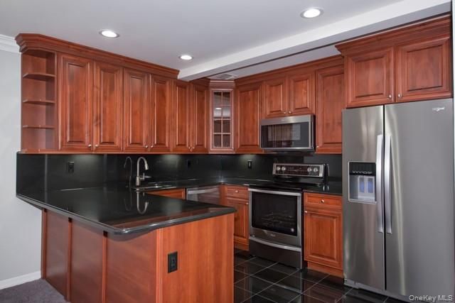 5000 Townhouse Drive 3703, Coram, NY 11727