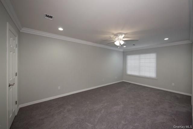 5000 Townhouse Drive 3703, Coram, NY 11727