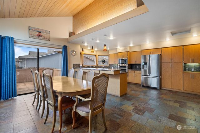 2489 Country Club Road, Walla Walla, WA 99362