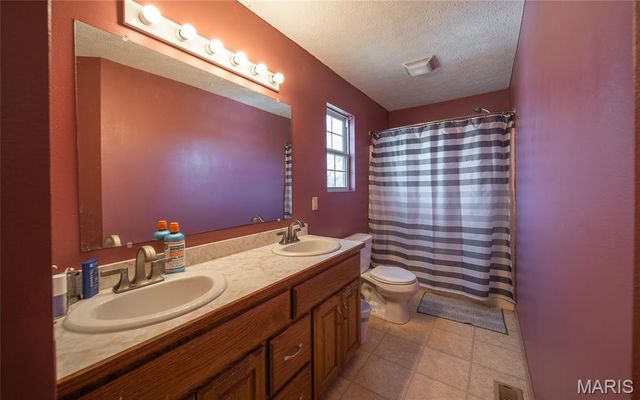 13458 Toffee Lane, St Robert, MO 65584